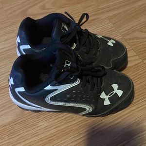 Boys 11 kids tball cleats